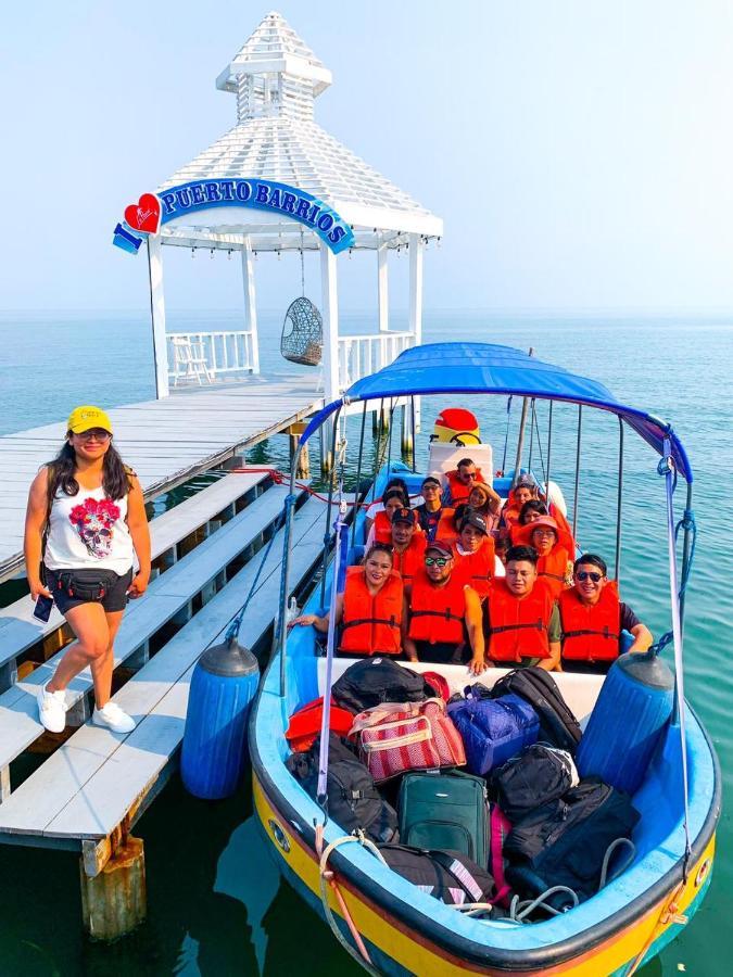 Restaurante Y Hotel “La Pesca” Puerto Barrios Eksteriør billede